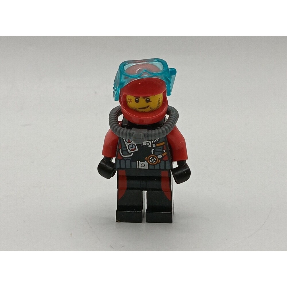 Lego Female Scuba Diver Minifig Lot figure town city deep sea C16-3